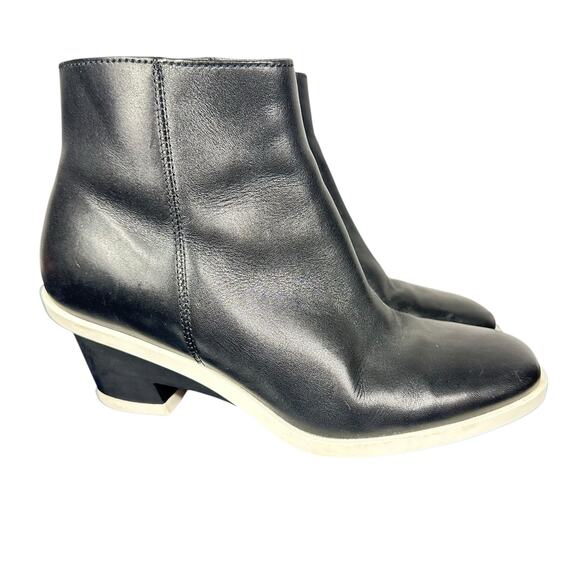 Camper Brooke Women's Leather Ankle Boots Black Casual Dress Side-Zip Heels 6 - Picture 1 of 11
